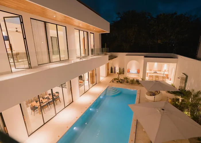 Marcio Luxury By Bali Lyfe Venture *