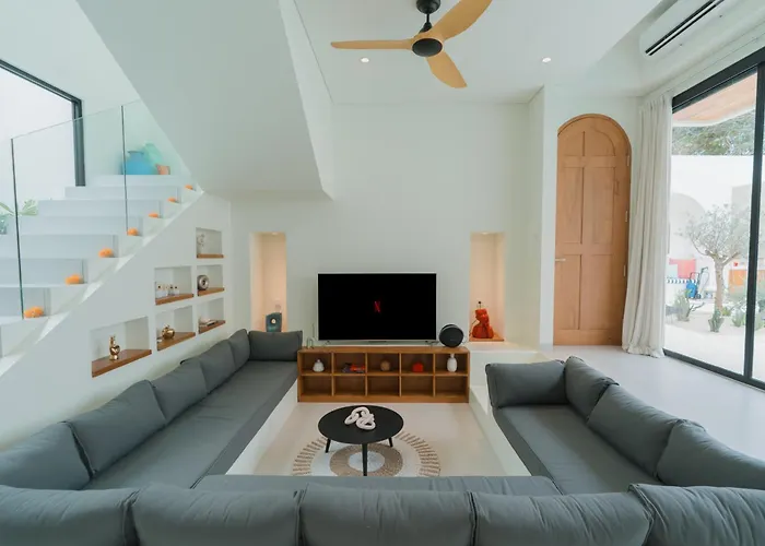 Marcio Luxury By Bali Lyfe Venture